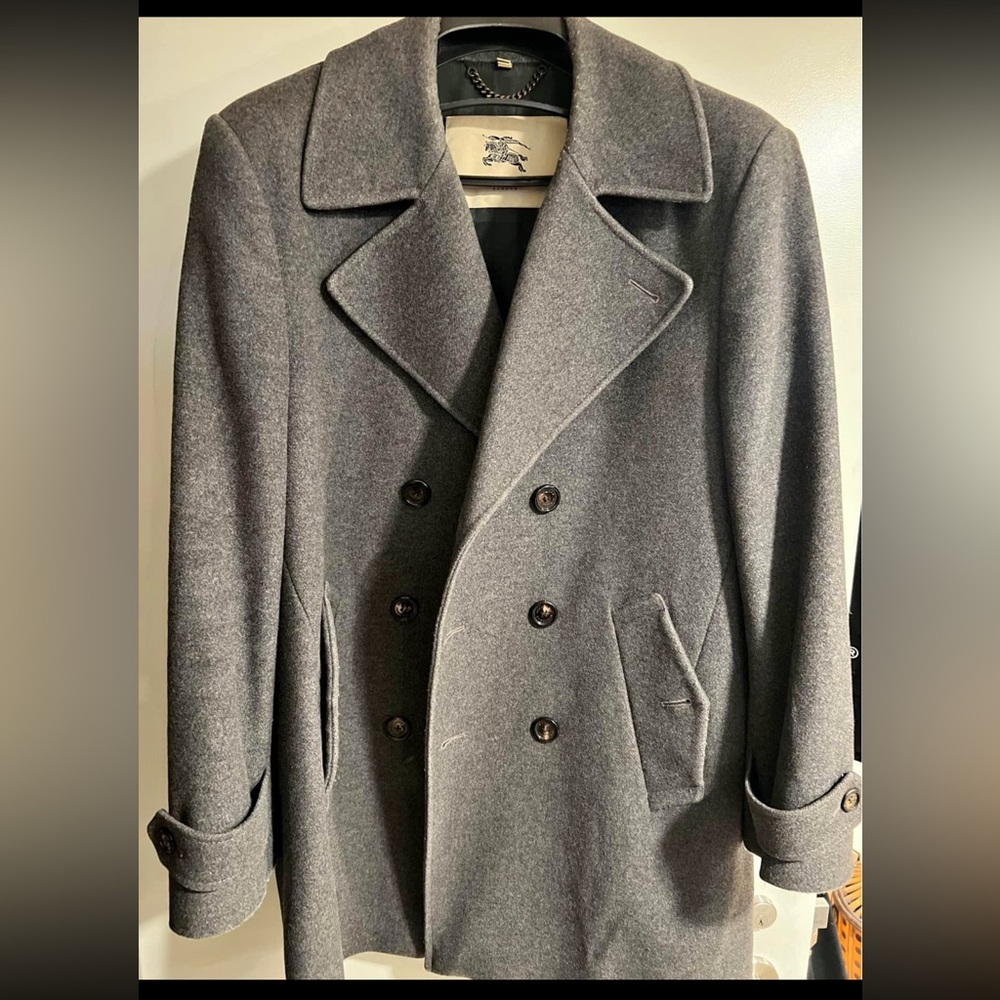 Grey Mens Burberry Coat- fantastic condition